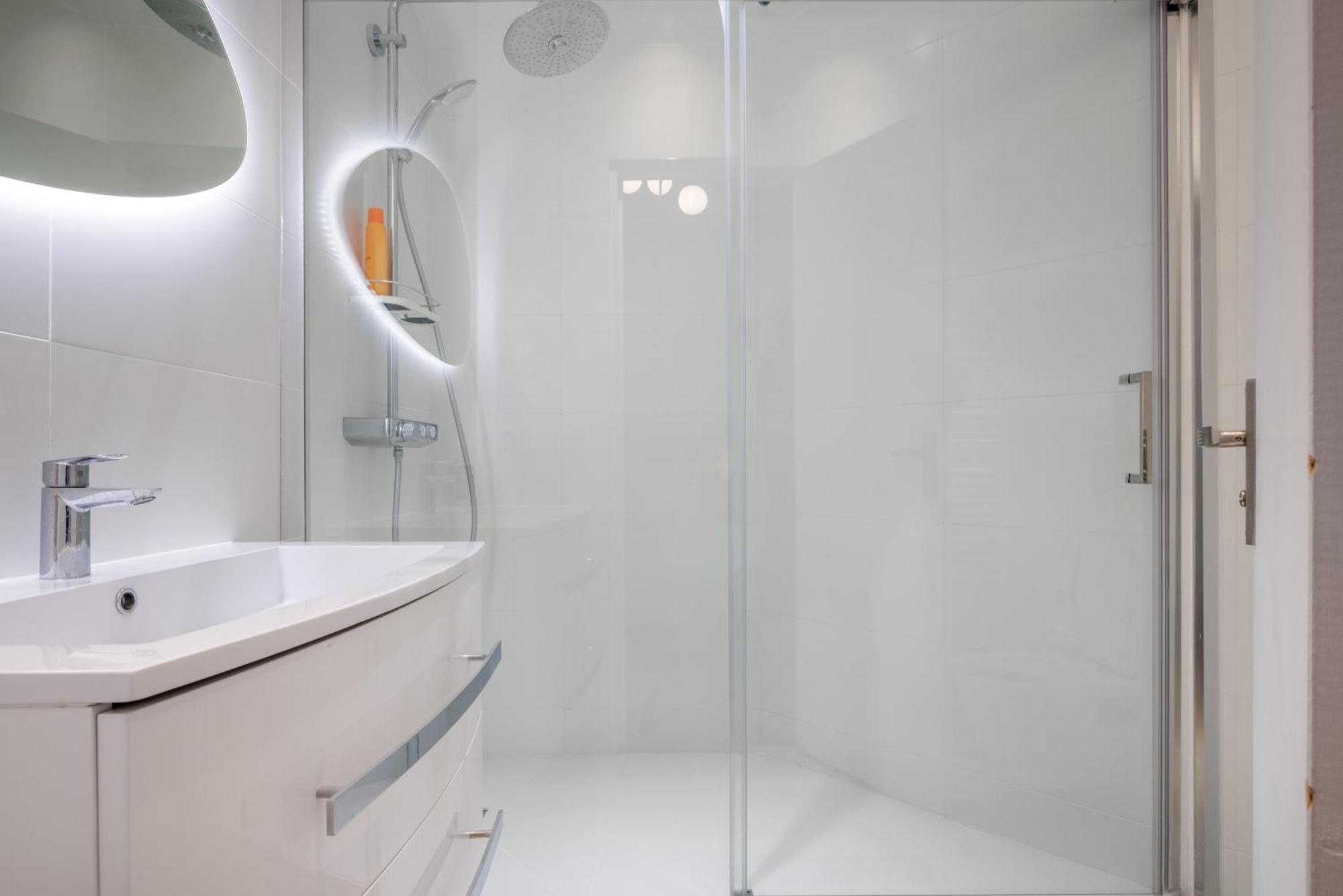 Chaleureux Appartement Pour 6Pers #4 Asnières Exterior foto